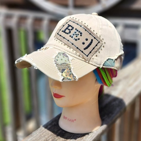Ladies Camo BLING Hat NEW - Picture 1 of 4